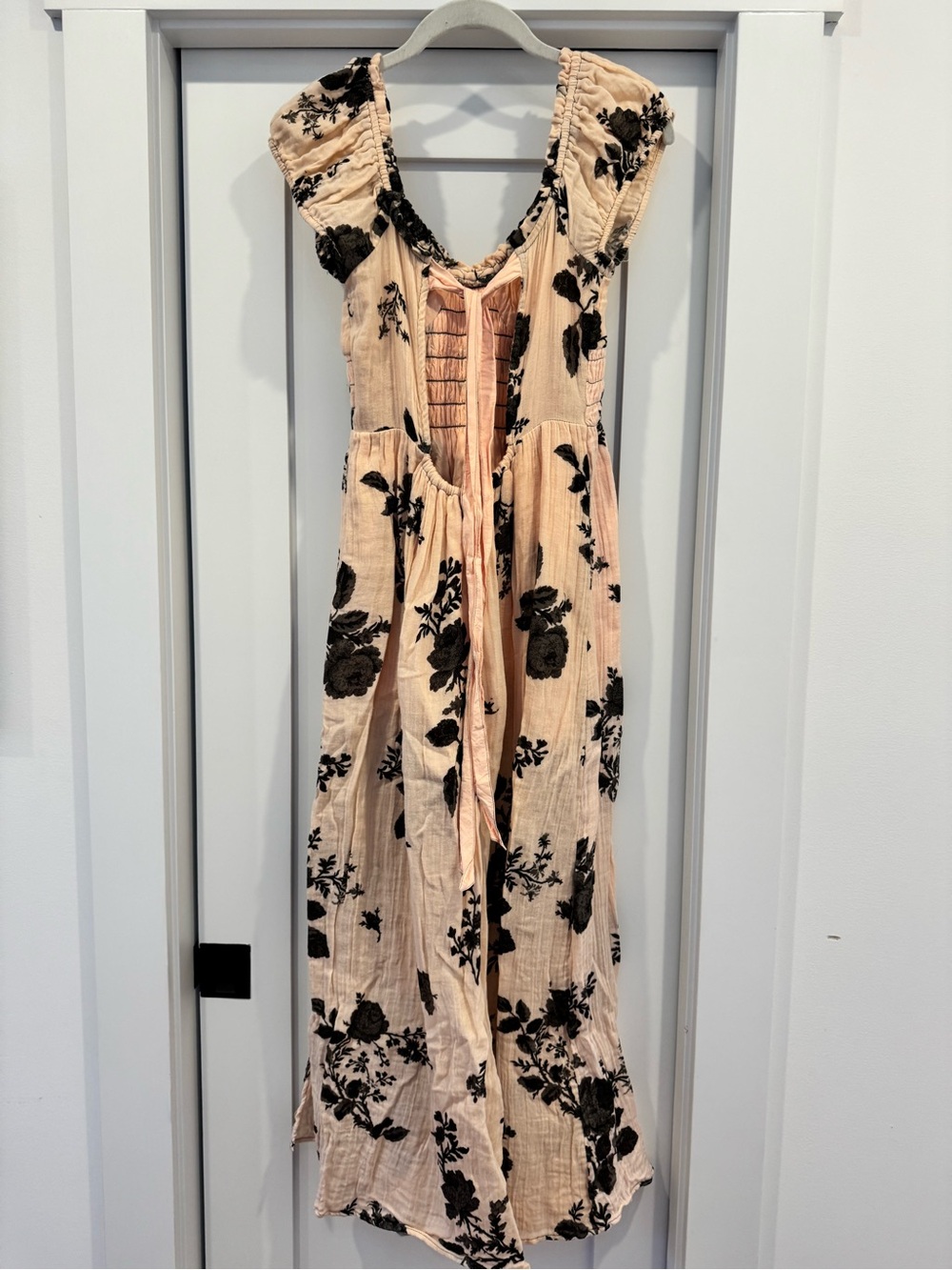 Free People S Women’s pink/Peach Floral Smocked Midi/maxi Dress - Picture 2 of 5